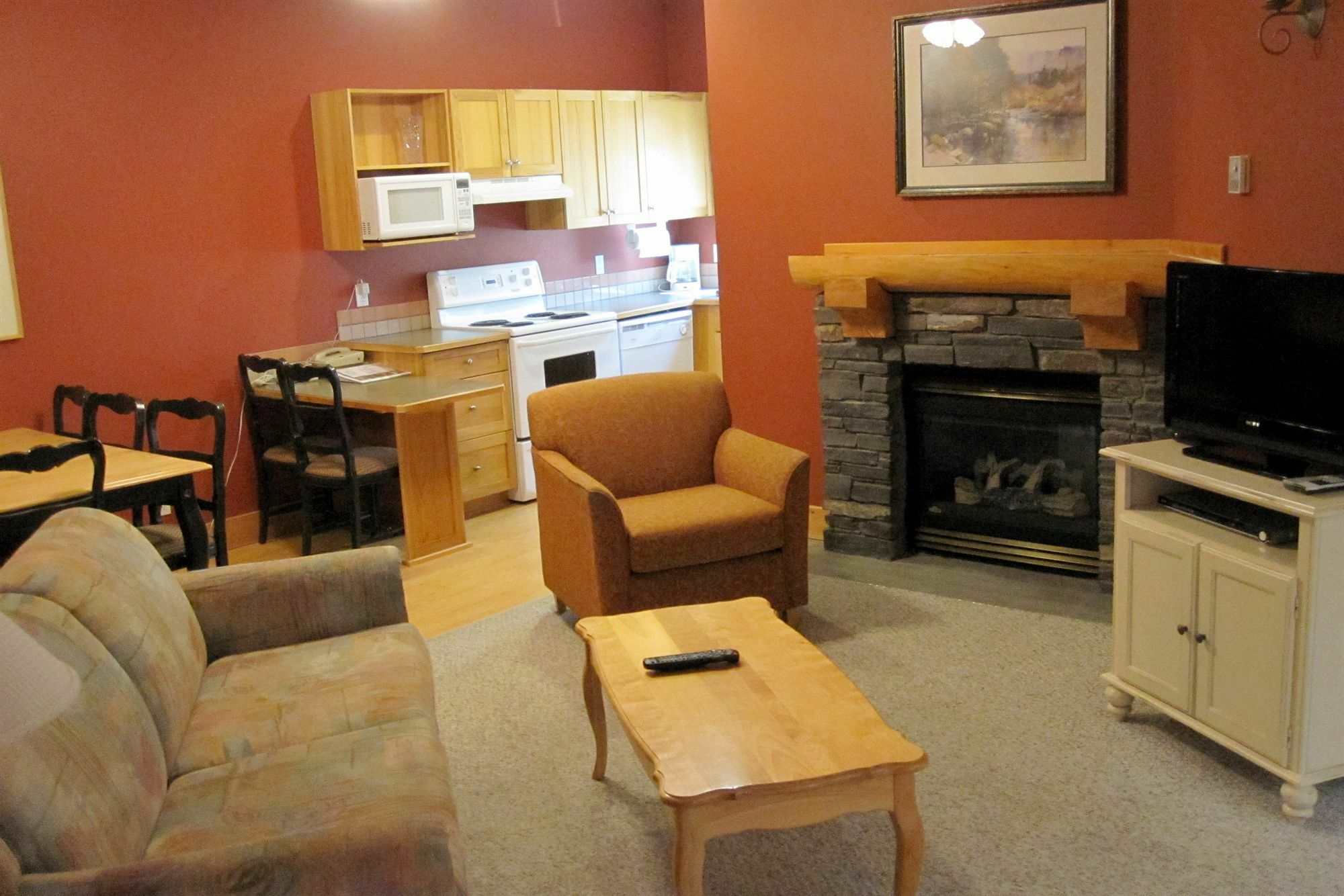 Cornerstone Lodge By Park Vacation Management Fernie Exterior foto